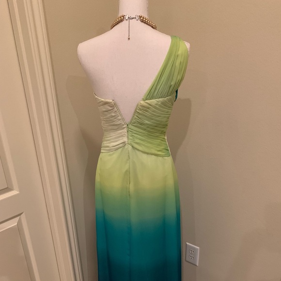 Calvin Klein Light Green to Dark Green Dress - Picture 5 of 6